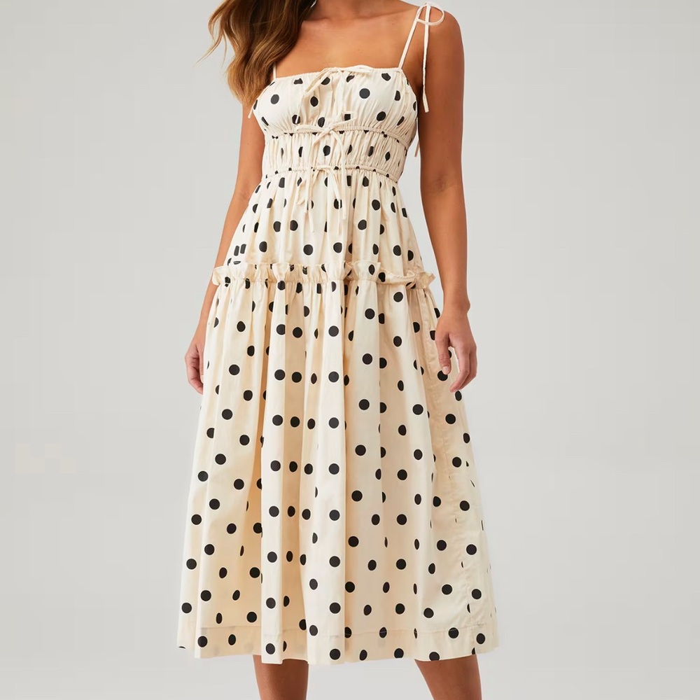 En Saison Cream Spaghetti Strap Sundress Midi